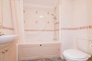 BATHROOM- click for photo gallery